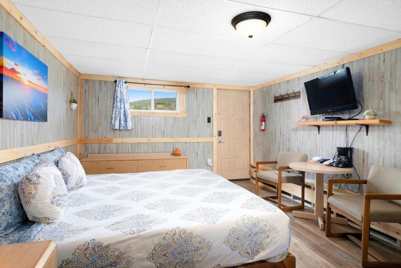 2 Dog Friendly Private Cozy In Apartment